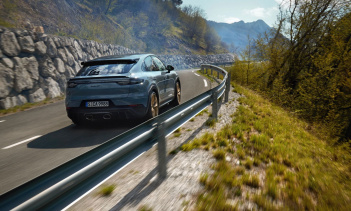 Новый полностью электрический внедорожник Porsche будет ориентирован на роскошь