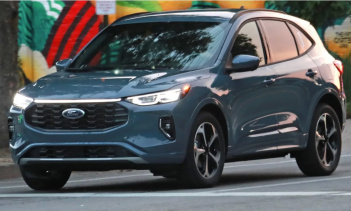 Ожидается, что линейка двигателей не изменится: она будет состоять из 1,5-литрового бензинового двигателя мощностью 148 л. Полноприводные версии Kuga доступны в Америке, но Ford, вероятно, будет придерживаться переднеприводных моделей Kuga в Европе.