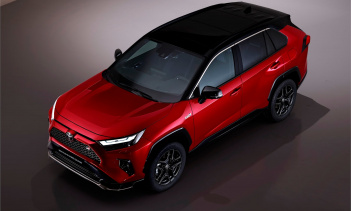 Toyota RAV4 выглядит злее с обновлениями GR Sport