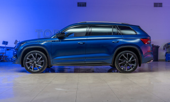 107064 Оригинальный RS тюнинг для Skoda Kodiaq 1
