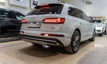 107152 Audi Q7 – Идеальный автомобиль на долгие 10 лет