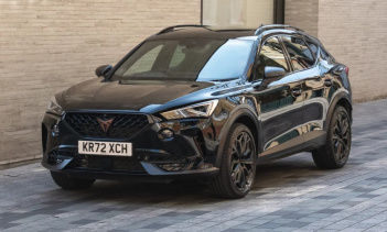 Спортивный внедорожник получает новый уровень отделки салона с дополнительным оборудованием