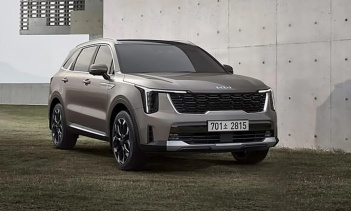 Корейская аккаунт Kia в соцсетях дал нам возможность увидеть обновленный внедорожник Kia Sorento.