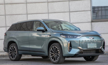 Chery Fulwin T10 PHEV представлен в Китае