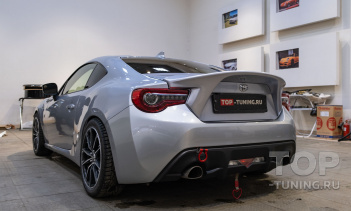 Установка и покраска в цвет кузова спойлера для Тойота gt86