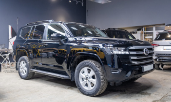 108832 Доводчики во все двери и багажник Toyota Land Cruiser 300 под ключ