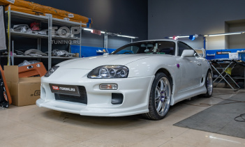 108923 Тюнинг Тойота Супра A80 – установка спортивного обвеса под ключ