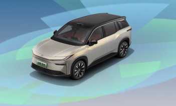 Покупателям предлагается выбрать один из семи цветов: небесно-белый, белоснежный, серый, как далёкие горы, серебристый, как яркая луна, чёрный, небесно-розовый и кибер-золотой.