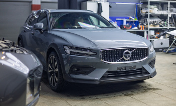 109060 Доводчики в двери + шумоизоляция дверей Volvo V60 II