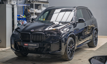 Комплексный детейлинг всего кузова и задних стекол BMW X5 G05 в Топ Тюнинг Москва