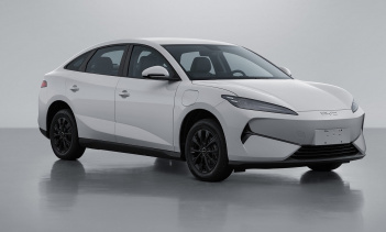 Представлен загадочный седан BYD под названием e7, предназначенный для использования в качестве такси