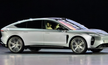 Топ–10 самых дорогих электрических седанов и универсалов в Китае - Nio, Zeekr, Denza