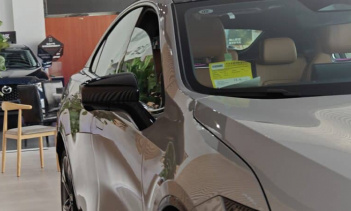 Мировая премьера автомобиля состоялась 10 января на Брюссельском автосалоне в Бельгии. Позднее в этом году модель будет представлена в Европе.