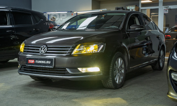 Установка умных bi-LED линз в фары Volkswagen Passat B7 в Топ Тюнинг Москва