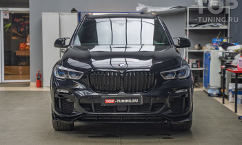 Замена решетки радиатора, тюнинг обвеса и оклейка фар BMW X5 G05