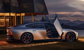 Предварительные заказы на Xpeng P7 уже принимаются, а выход модели на рынок ожидается в августе.