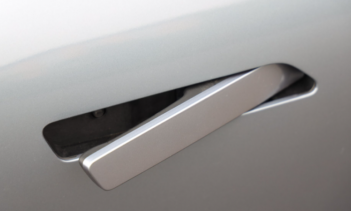 Новые требования к безопасности дверных ручек автомобилей опубликованы для общественного обсуждения в Китае