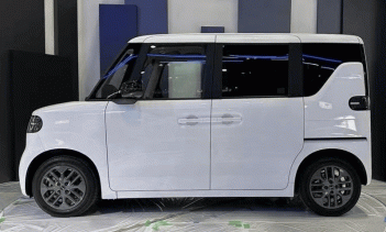 На Токийском автосалоне компания BYD официально представила свой новый полностью электрический автомобиль — Racco