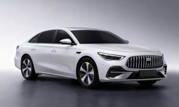 Представлен Geely Galaxy Starshine 7 PHEV с запасом хода на электротяге 165 км и максимальной скоростью 190 км/ч