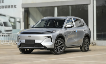 Автомобиль относится к сегменту компактных подключаемых гибридных внедорожников. Цена варьируется от 97 800 до 130 800 юаней (примерно от 1,12 до 1,49 млн рублей).