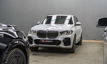 Монтаж силовых порогов-ступеней для BMW X5 G05 
