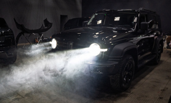 Замена линз в оптике Tank 300 – яркий ближний и дальний свет с WideBeam MINI