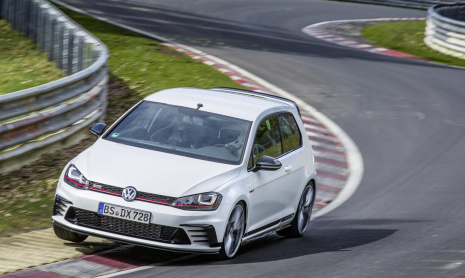 Volkswagen официально представил 2017 Golf GT Clubsport S