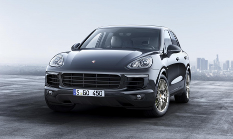 Porsche выпустил 2017 Cayenne Platinum Edition