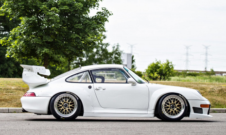 Porsche 911 GT2 Evo выставлен на аукцион за 1.75 млн у.е.