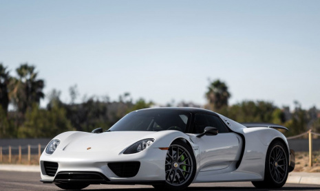 Все Porsche 918 Spyders будут отозваны из-за ремней безопасности