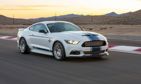 750 л.с. Shelby Mustang Super Snake 50th Anniversary