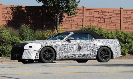 2018 Ford Mustang Convertible - шпионские снимки