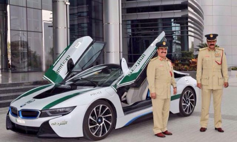 Вот почему служить в полиции Дубаи так здорово