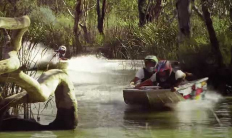 Безумные гонки по болотам