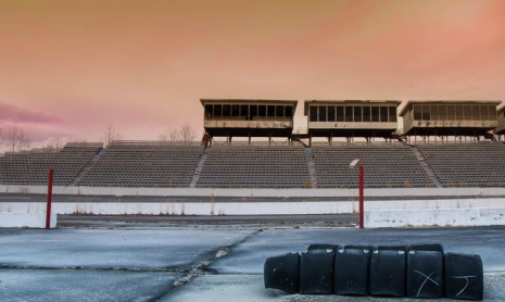 Заброшенный трек разбитых воспоминаний NASCAR