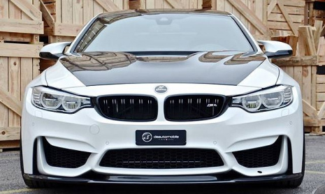 Что вы думаете об этом навороченном BMW M4?