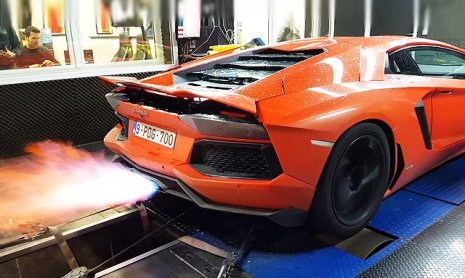 Aventador действительно такой мощный, как утверждает Lamborghini