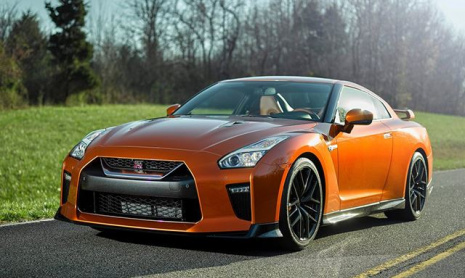 Nissan GT-R получил фэйслифтинг и увеличение мощности 