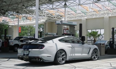 Первый в мире Shelby GT350 на пневмоподвеске