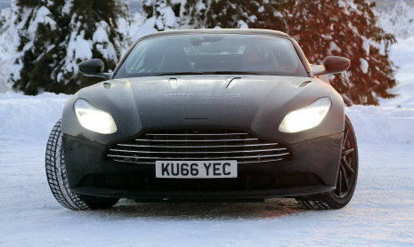 2018 Aston Martin DB11 Volante - первые шпионские снимки