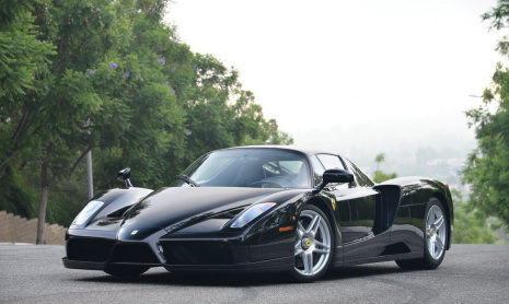 Черный Ferrari Enzo продается в США за $3400000