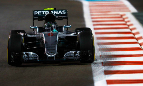 Toro Rosso хочет заморозить развитие двигателей Mercedes