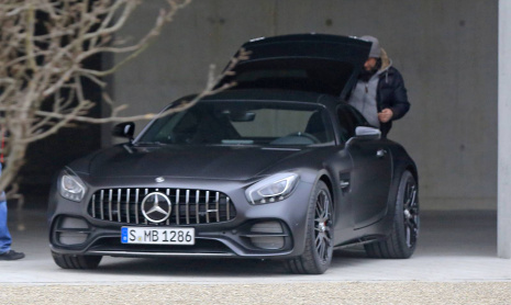 Mercedes-AMG GT C Coupe - первые шпионские снимки