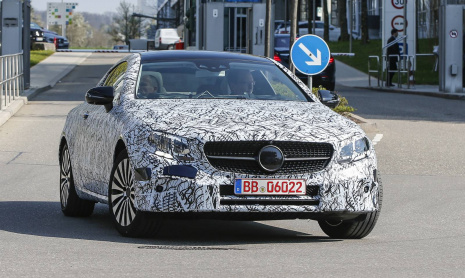 2018 Mercedes-Benz E-Class Coupe - новые шпионские снимки