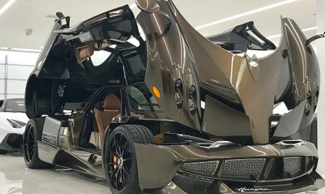 Мэнни Хошбин получил единственный Pagani Huayra Hermes Edition