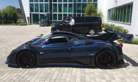 Еще один уникальный Pagani Zonda от Mileson