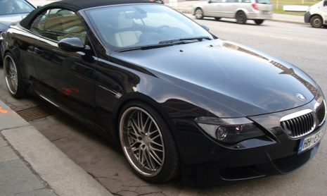 Осторожнее паркуйте BMW M6