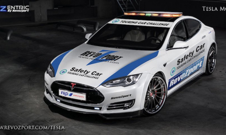Машина безопасности RevoZport R-Zentric Tesla Model S Formula E