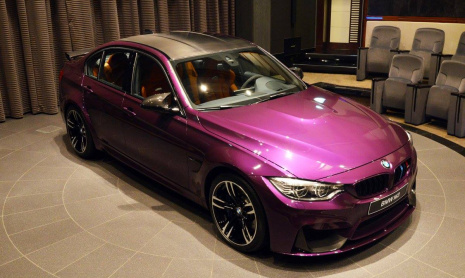 Уникальный фиолетовый BMW M3 из Абу-Даби