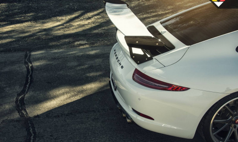 Vorsteiner запускает регулируемое заднее антикрыло V-GTX для Porsche 911